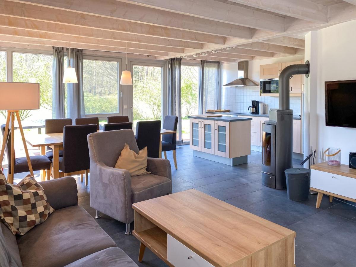 Ferienhaus Wiesengefluester W10 - Mit Sauna, Kamin Und Garten Röbel Zewnętrze zdjęcie